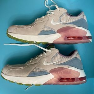 Women’s Nike Air Max Excee Sneakers